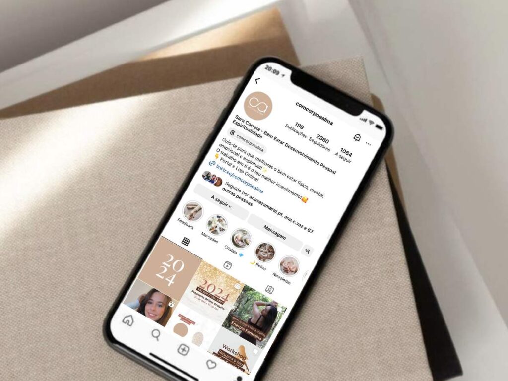 Iphone com Instagram com Corpo e Alma